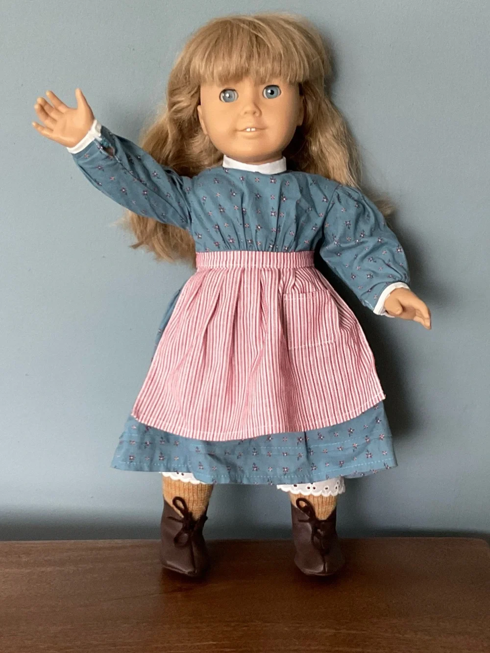 American Girl Doll - Kirstin with Meet Outfit